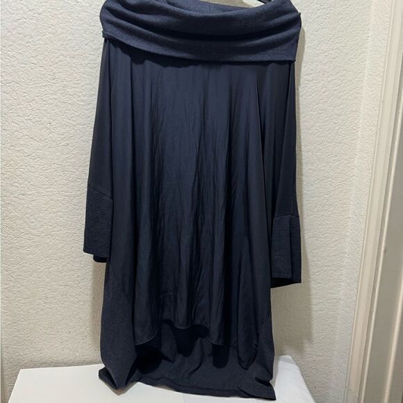 lola & sophie New York crowl neck top Navy size XL - Picture 2 of 10